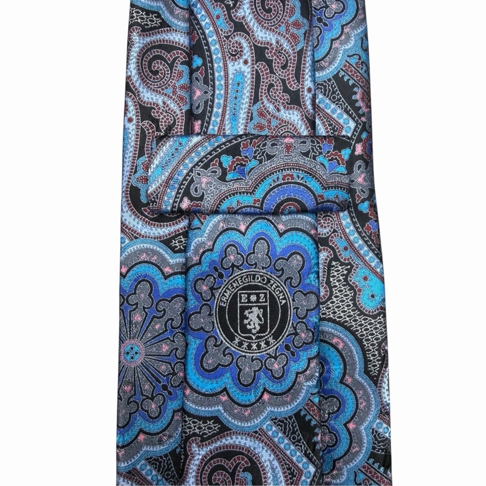 Ermenegildo Zegna Men's Recent Tie Blue AOP Paisley Satin Silk 3 5/8" x 60" euc